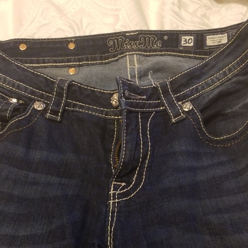 Miss me signature skinny jeans